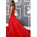 Красное длинное платье из шифона со шлейфом